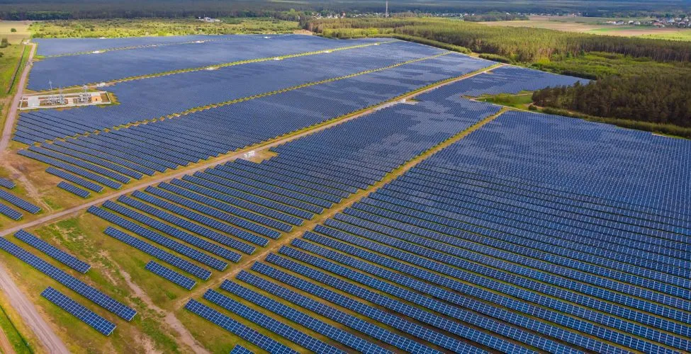 Mercado de energia solar cresce em setembro 2023 | Edeltec